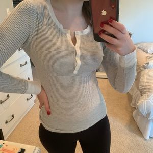 Long sleeve fitted waffle-knit Henley sweater